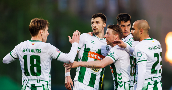 &bdquo;Žalgirio&ldquo; gimtadienio proga &ndash; dovana futbolo mėgėjams