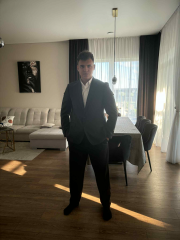 Lukas Mikelenas